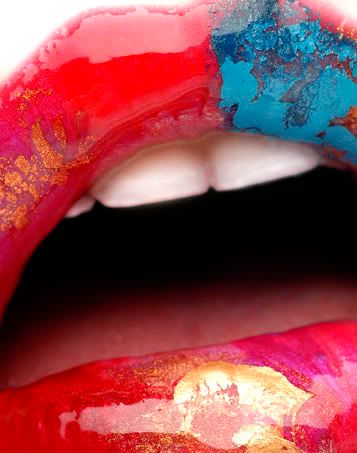 blueandredlips.jpg