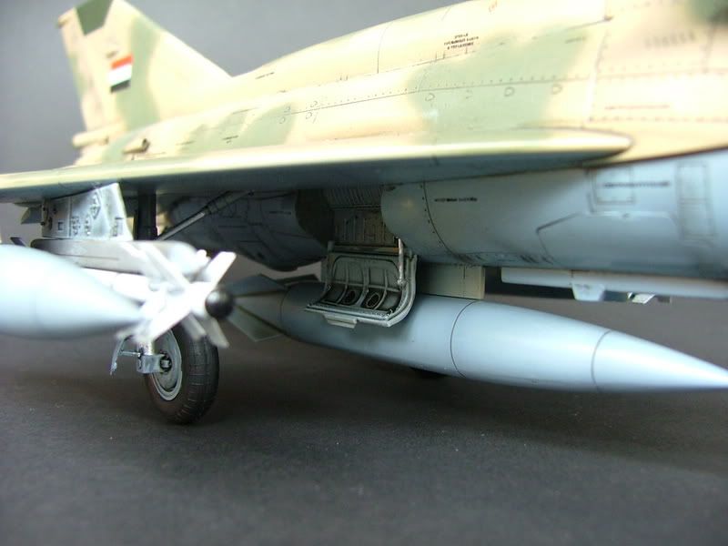 MIG-21J_11.jpg