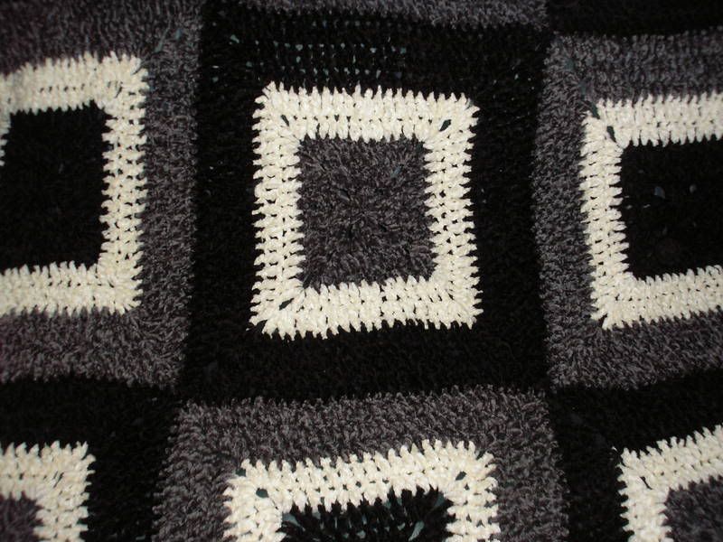 Family Circle Easy Knitting Plus Crochet - Fall 1999 - Free