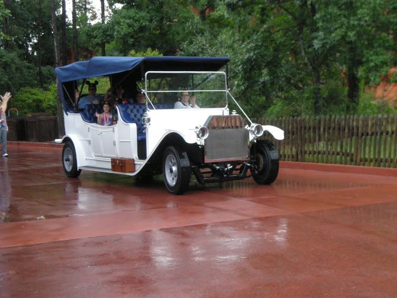 Wheelchairs at disney resorts, electric wheelchair rental lexington ky