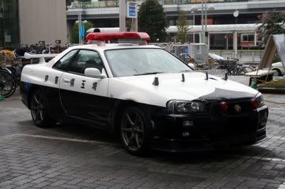 800px-Japanese_NISSAN_SkylineR34_GT.jpg